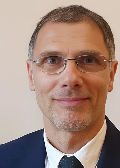 Dr. habil. Szőke Henrik csecsemő- és gyermekorvos, antropozófus orvos